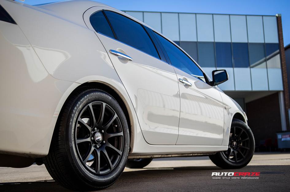 MITSUBISHI LANCER CARBINE SATIN BLACK